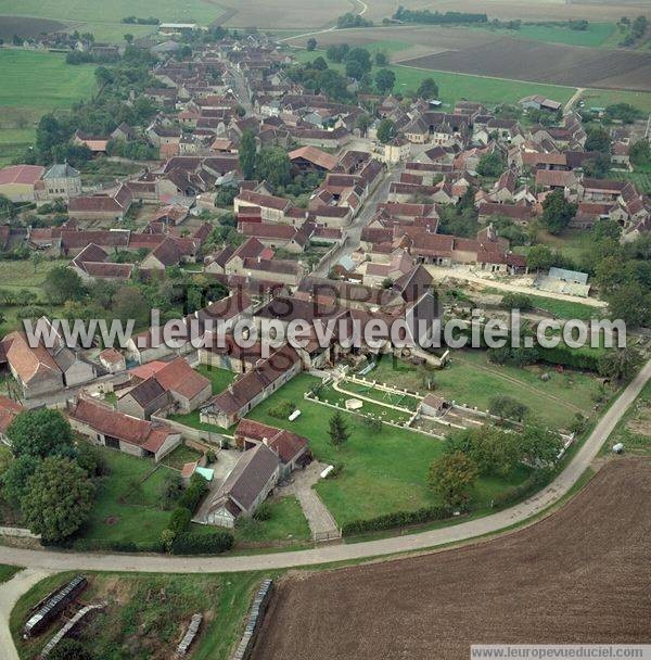 Photo aérienne de Arthonnay