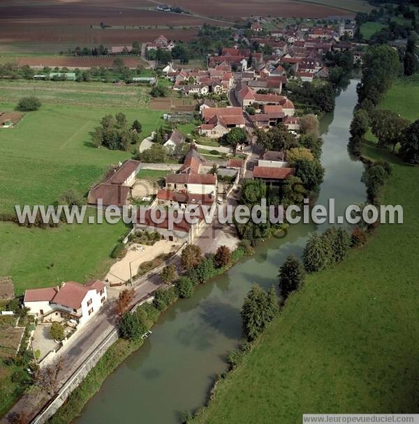 Photo aérienne de Perrigny-sur-Armanon