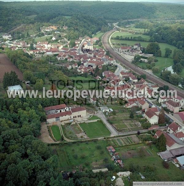 Photo aérienne de Aisy-sur-Armanon