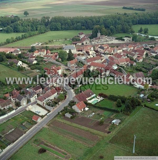 Photo aérienne de Aisy-sur-Armanon