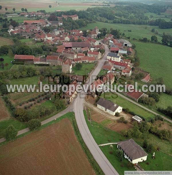 Photo aérienne de Vassy