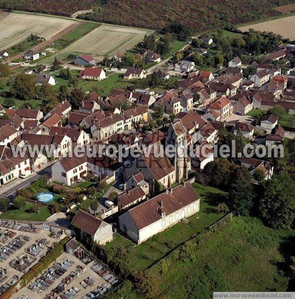 Photo aérienne de Saint-Aubin-sur-Yonne