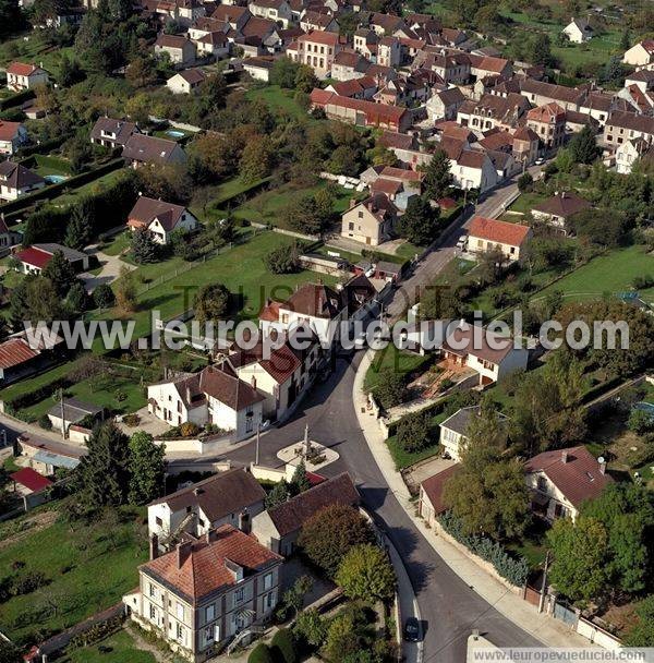 Photo aérienne de Saint-Aubin-sur-Yonne