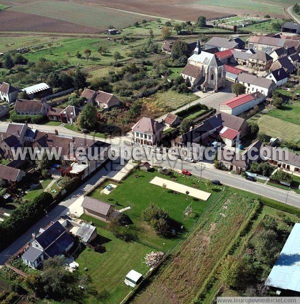 Photo aérienne de Coulours