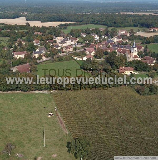 Photo aérienne de Fontaines