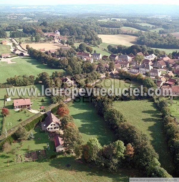 Photo aérienne de Fontaines