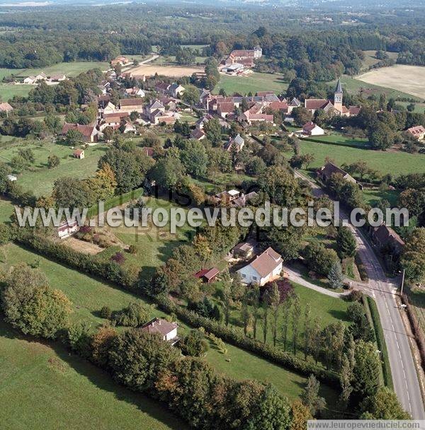 Photo aérienne de Fontaines