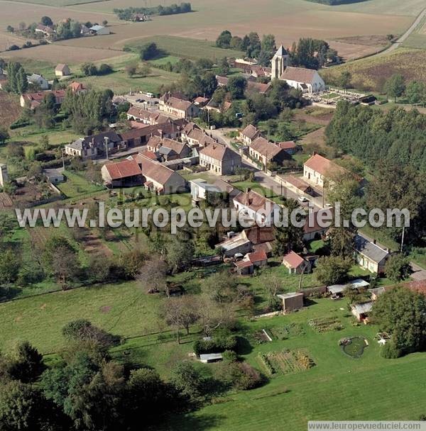 Photo aérienne de Saint-Loup-d'Ordon