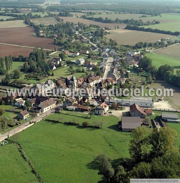 Photo aérienne de Champcevrais