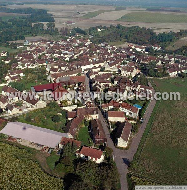 Photo aérienne de Villemer