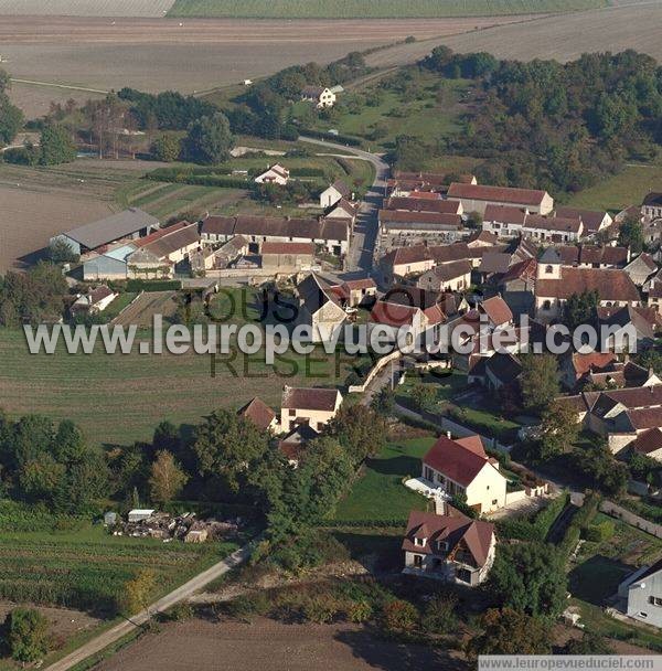 Photo aérienne de Villemer