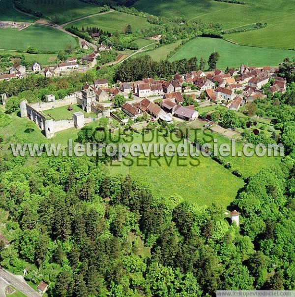 Photo aérienne de Druyes-les-Belles-Fontaines