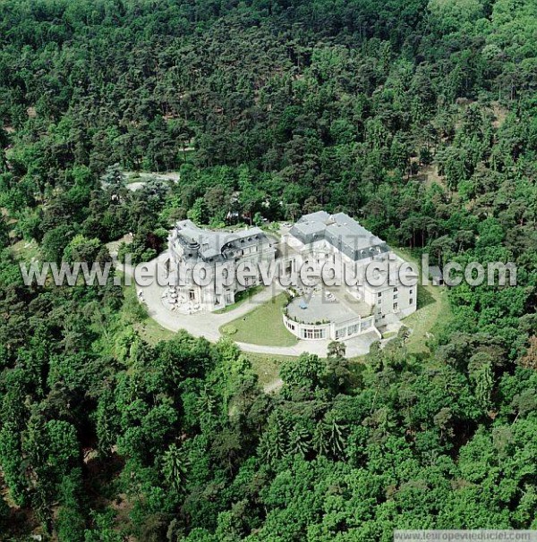 Photo aérienne de La Chapelle-en-Serval