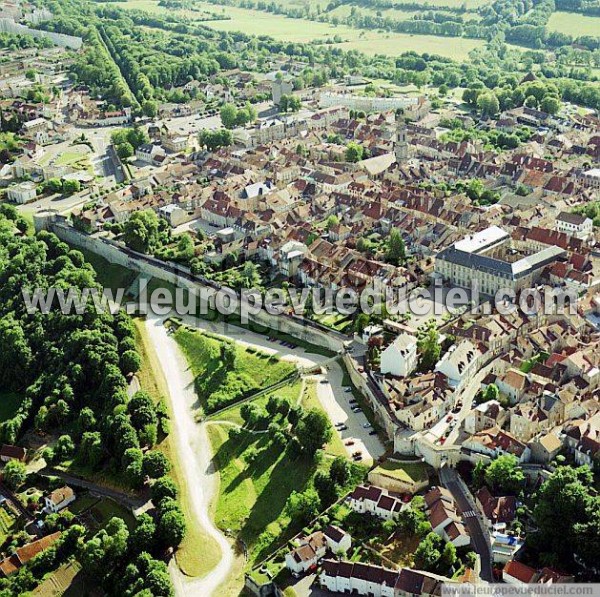 Photo aérienne de Langres