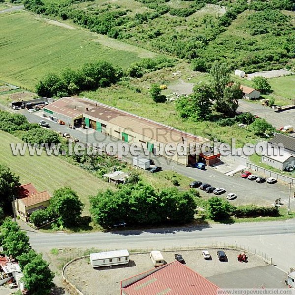 Photo aérienne de Chteaugay