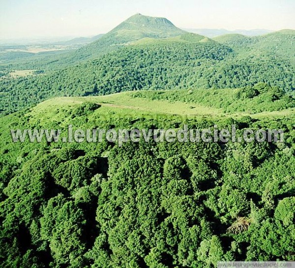 Photo aérienne de Indtermine (Puy-de-Dme)