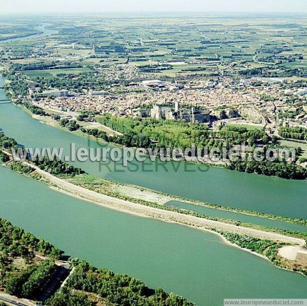 Photo aérienne de Beaucaire