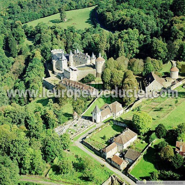 Photo aérienne de Chastellux-sur-Cure