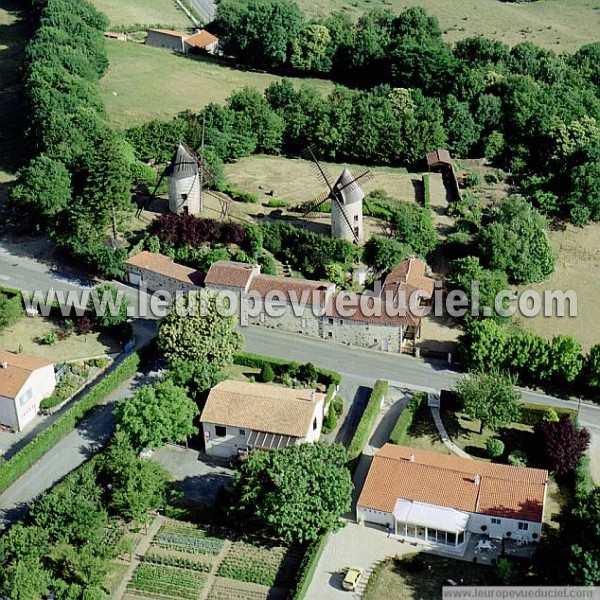 Photo aérienne de Pouzauges