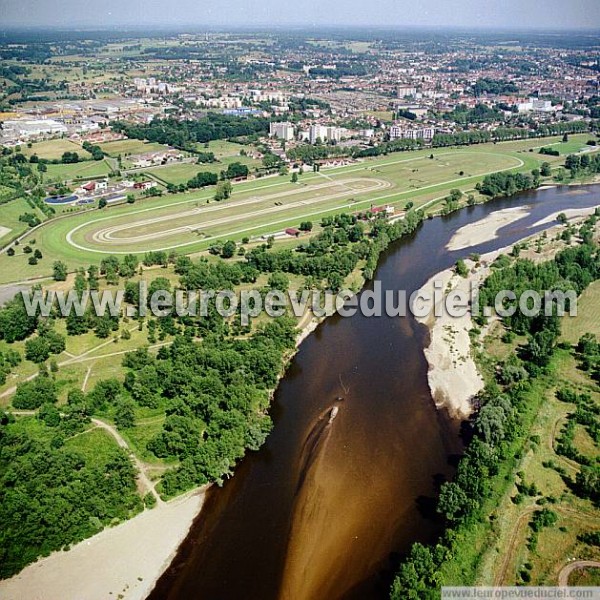 Photo aérienne de Moulins