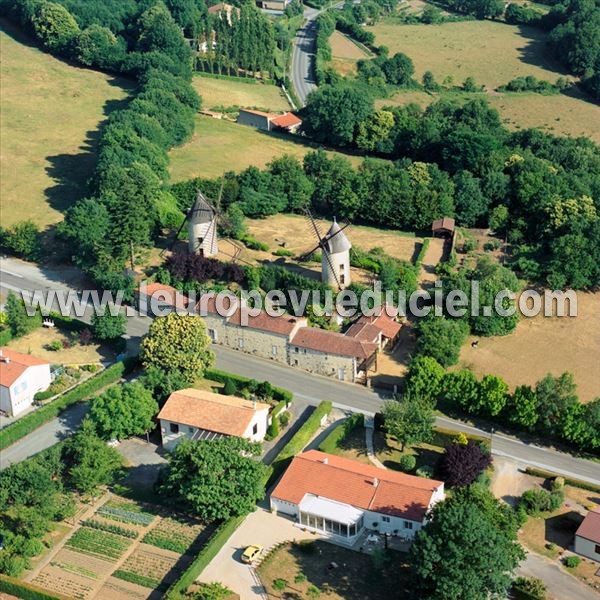 Photo aérienne de Pouzauges