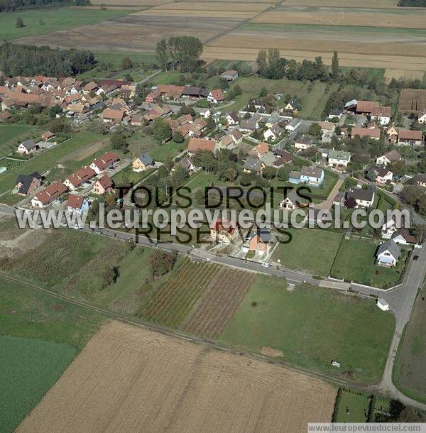 Photo aérienne de Artzenheim