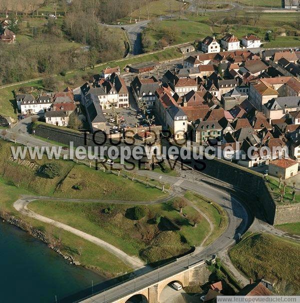 Photo aérienne de Navarrenx