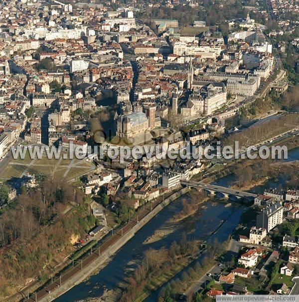 Photo aérienne de Pau
