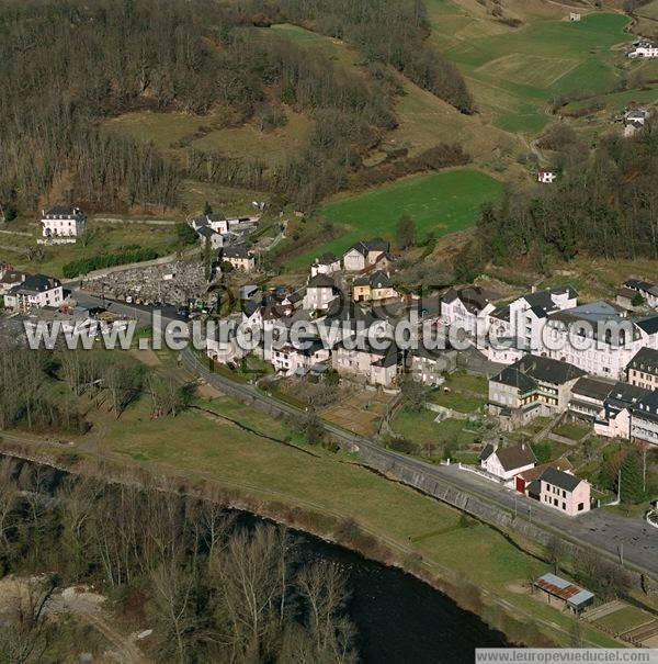 Photo aérienne de Tardets-Sorholus