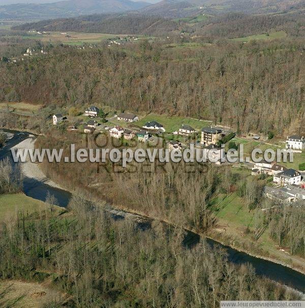 Photo aérienne de Tardets-Sorholus