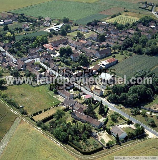Photo aérienne de Compigny
