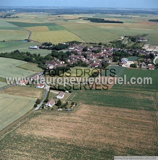 Photo aérienne de Compigny
