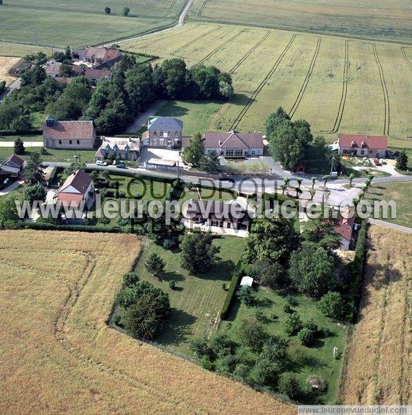 Photo aérienne de Cornant