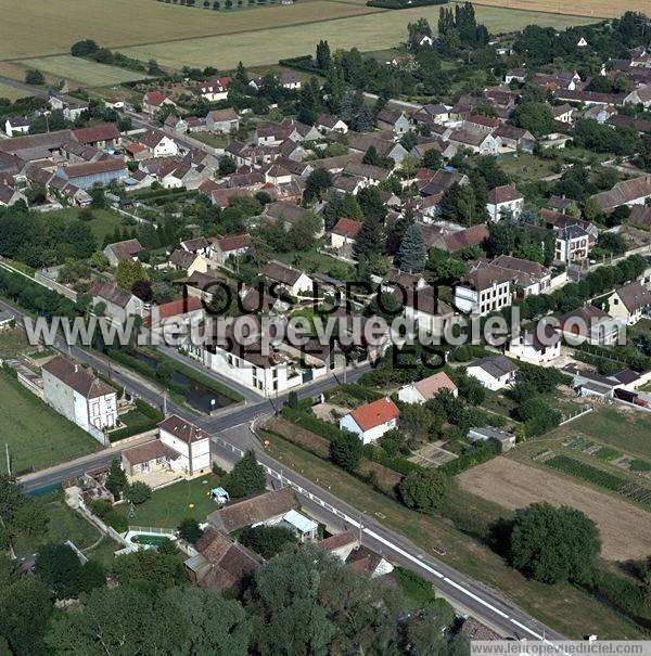 Photo aérienne de Gisy-les-Nobles