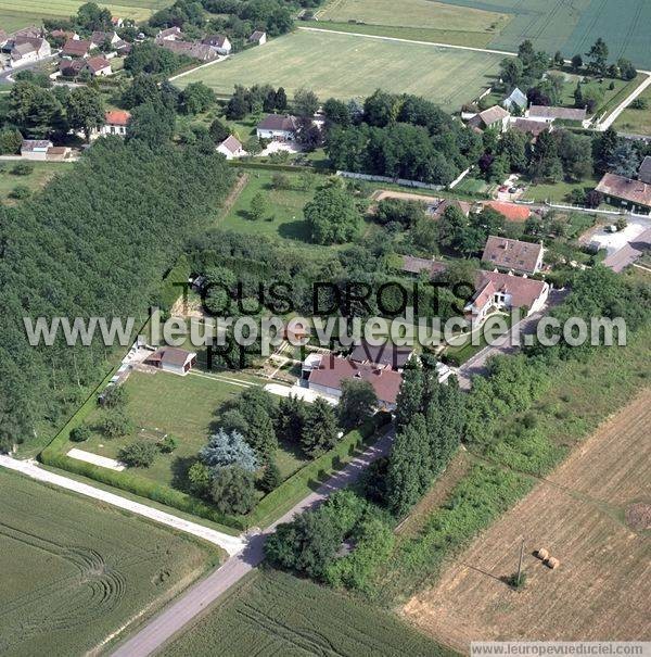 Photo aérienne de Villeneuve-la-Dondagre