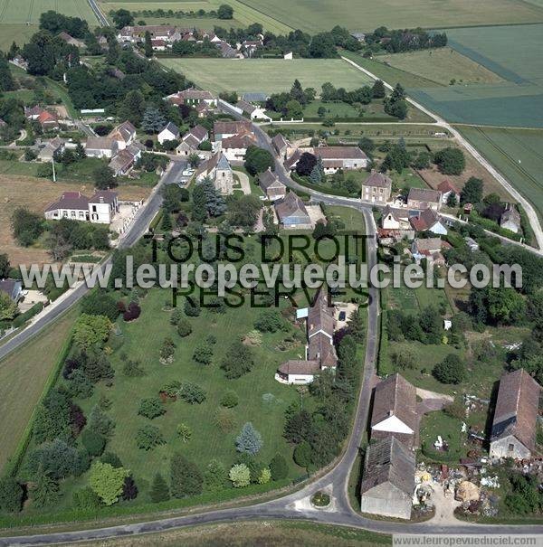 Photo aérienne de Villeneuve-la-Dondagre