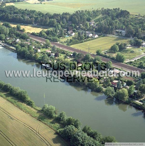 Photo aérienne de Villeperrot