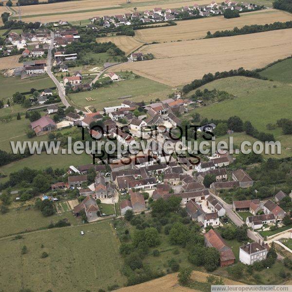 Photo aérienne de Venoy