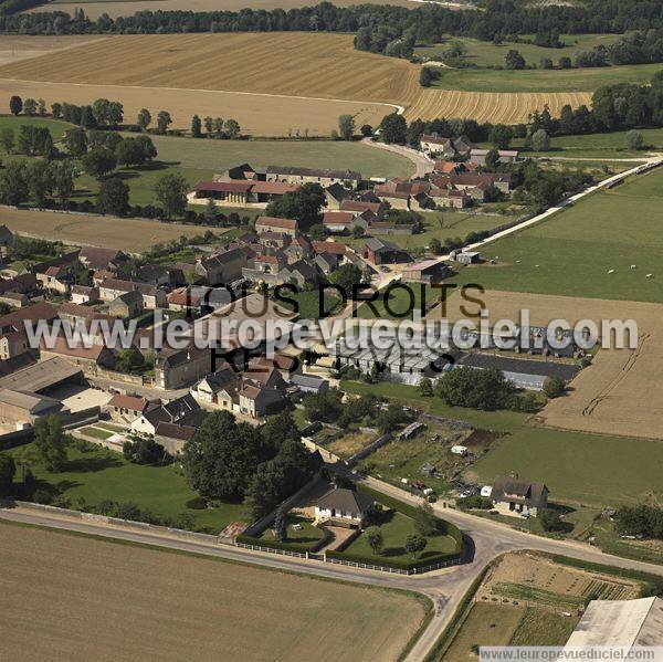 Photo aérienne de Argenteuil-sur-Armanon