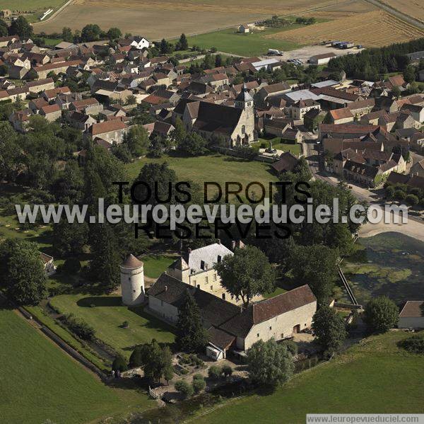 Photo aérienne de Argenteuil-sur-Armanon