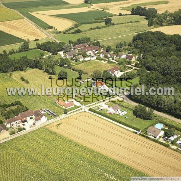 Photo aérienne de Beugnon