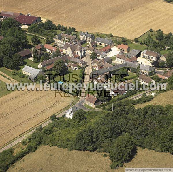 Photo aérienne de Boeurs-en-Othe