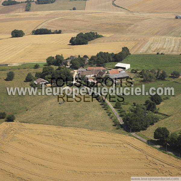 Photo aérienne de Boeurs-en-Othe