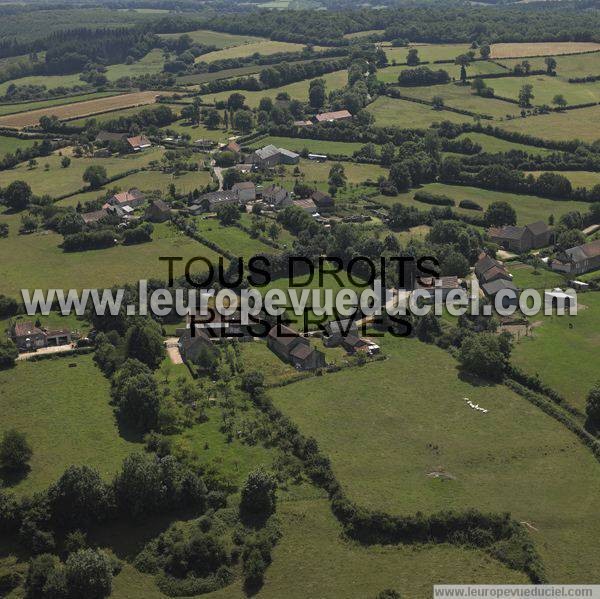 Photo aérienne de Bussires