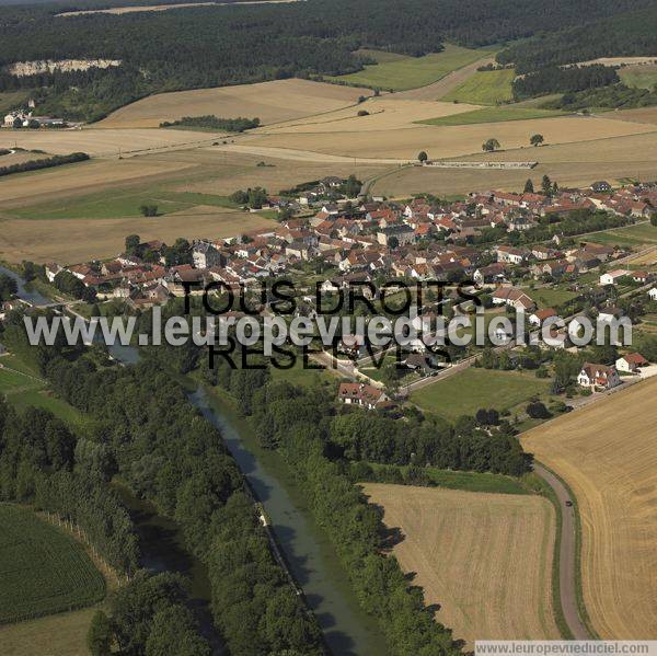 Photo aérienne de Chassignelles