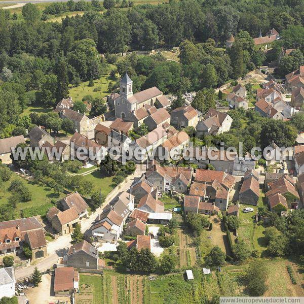 Photo aérienne de Givry