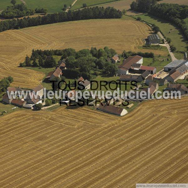 Photo aérienne de Jouancy