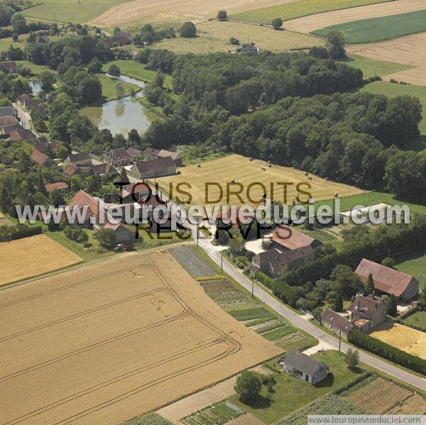 Photo aérienne de Lasson