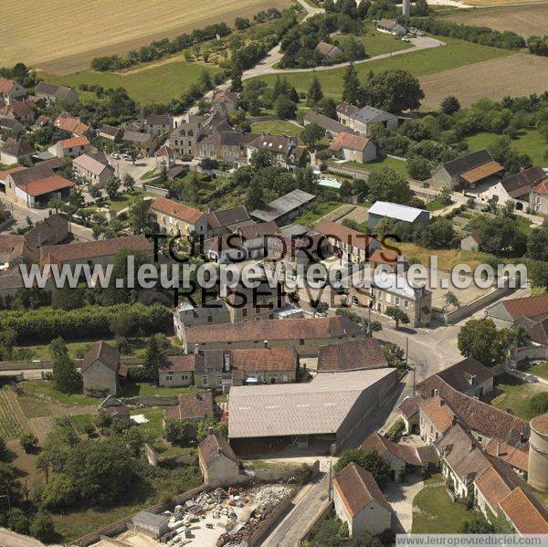 Photo aérienne de Moulins-en-Tonnerrois