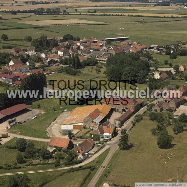 Photo aérienne de Savigny-en-Terre-Plaine